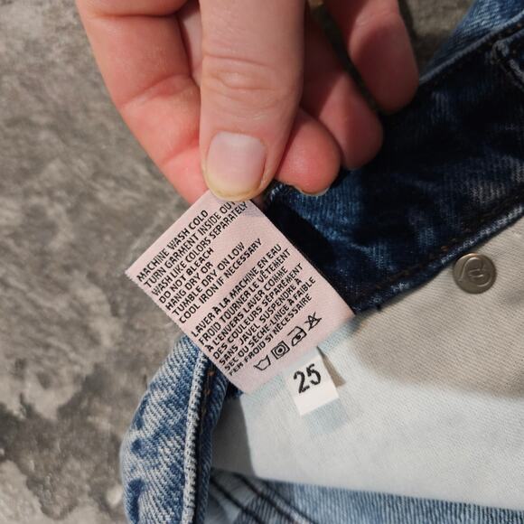 Revice Blue High Rise Button Fly Mom Jeans Butterfly Whimsy Fairy Print Size 25 - Picture 6 of 9